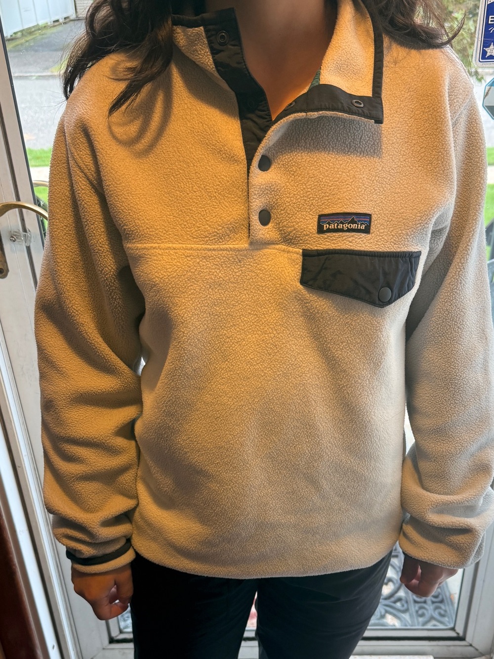 VINTAGE Patagonia Synchilla Snap-T Fleece Pullover - Cream with grey/blue Trim